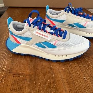 NWT Reebok Legacy Shoe
